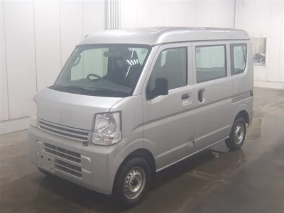 Mitsubishi Minicab Van