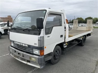 Mitsubishi Fuso Canter
