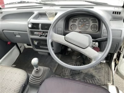 Subaru SAMBAR  с аукциона в Японии