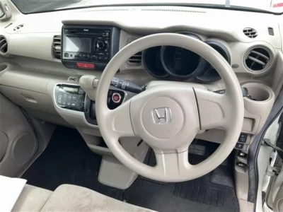 Honda N BOX  с аукциона в Японии