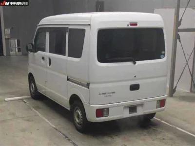 Mitsubishi MINICAB VAN