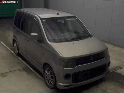 Mitsubishi EK SPORTS  с аукциона в Японии