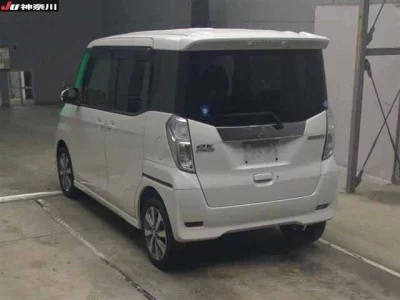 Mitsubishi EK SPACE  с аукциона в Японии