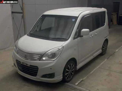 Mitsubishi Delica D:2