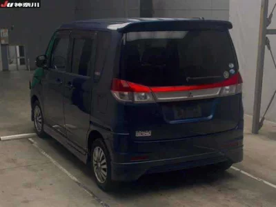 Mitsubishi Delica D:2