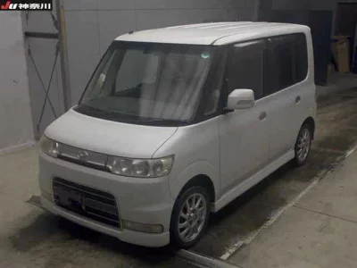 Daihatsu TANTO  с аукциона в Японии