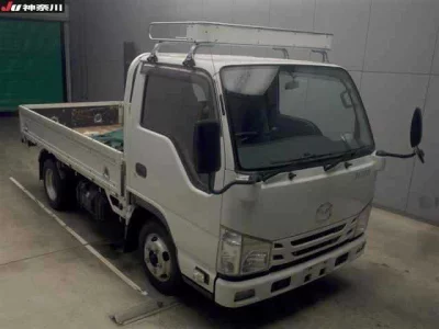 Mazda Titan