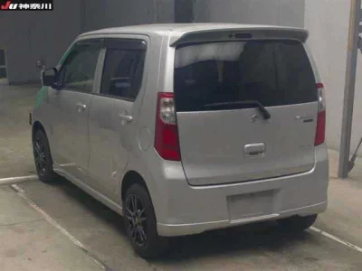 Suzuki WAGON R  с аукциона в Японии