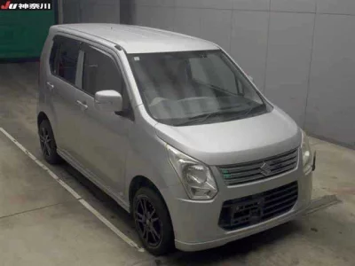 Suzuki WAGON R  с аукциона в Японии