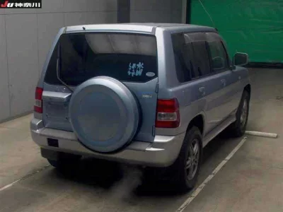 Mitsubishi Pajero iO