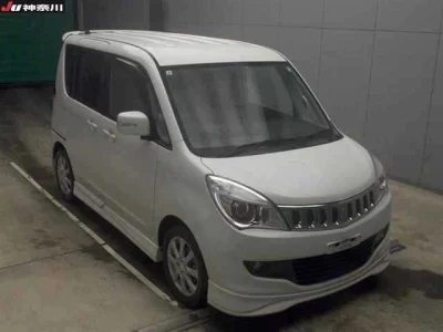 Mitsubishi Delica D:2
