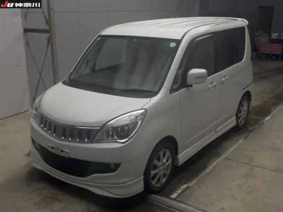 Mitsubishi Delica D:2