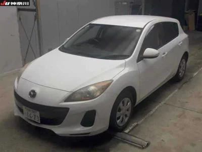 Mazda AXELA