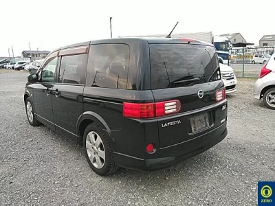 Nissan LAFESTA