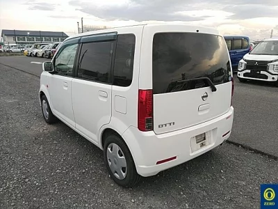 Nissan Otti