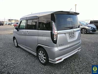 Mitsubishi Delica D:2