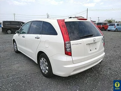 Honda STREAM  с аукциона в Японии