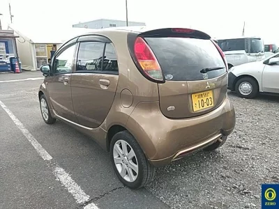 Mitsubishi I  с аукциона в Японии