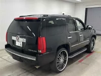 GM CADILLAC ESCALADE лот № 60064 оценка 3  с аукциона в Японии 4