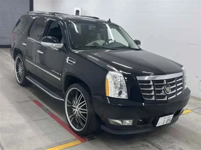 GM CADILLAC ESCALADE  с аукциона в Японии