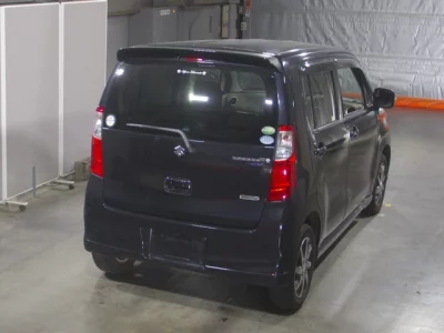 Suzuki WAGON R  с аукциона в Японии