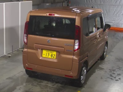 Suzuki Spacia