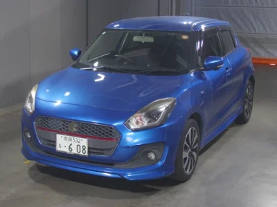 Suzuki SWIFT  с аукциона в Японии