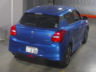 Suzuki SWIFT  с аукциона в Японии