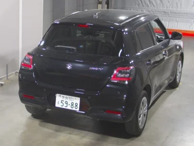 Suzuki SWIFT  с аукциона в Японии