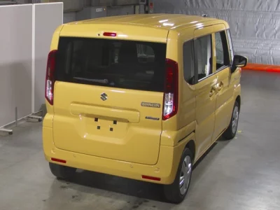 Suzuki Spacia