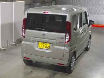 Suzuki Spacia