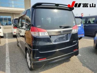 Suzuki Solio