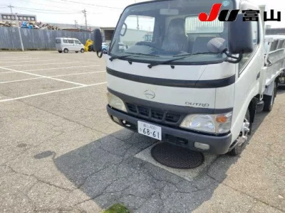Hino DUTRO  с аукциона в Японии
