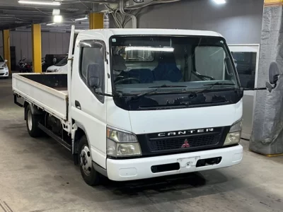 Mitsubishi Fuso Canter