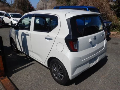 Daihatsu MIRA E S