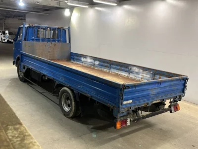 Mazda TITAN  с аукциона в Японии