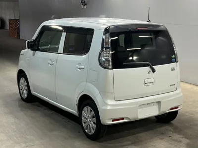 Suzuki MRWAGON
