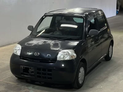 Daihatsu Esse
