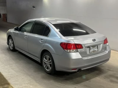 Subaru Legacy B4