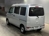 Daihatsu HIJET VAN лот № 8251 оценка 3.5  с аукциона в Японии 1