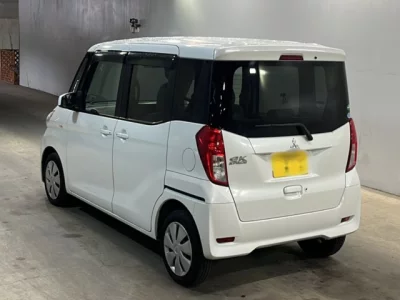Mitsubishi EK SPACE  с аукциона в Японии
