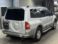 Mitsubishi PAJERO лот № 534 оценка 3  с аукциона в Японии 4