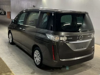 Mazda Biante