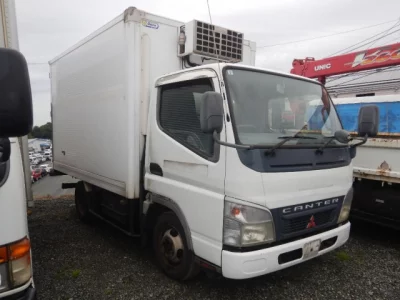 Mitsubishi Fuso Canter