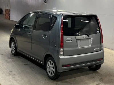 Daihatsu MOVE  с аукциона в Японии