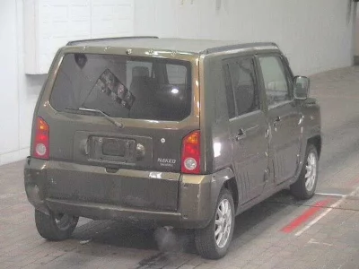 Daihatsu Naked