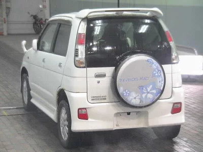 Daihatsu TERIOS KID  с аукциона в Японии