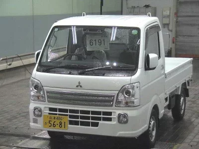 Mitsubishi Minicab Truck