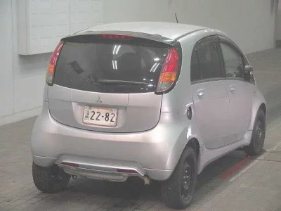 Mitsubishi I  с аукциона в Японии