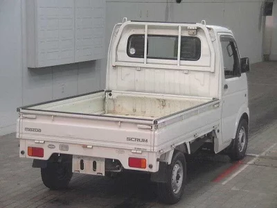 Mazda Scrum Truck